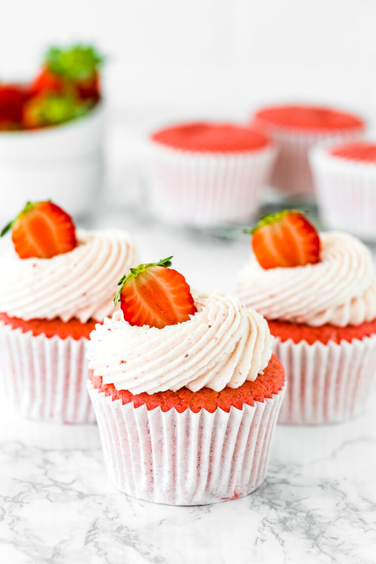 Eggless Strawberry Cupcakes